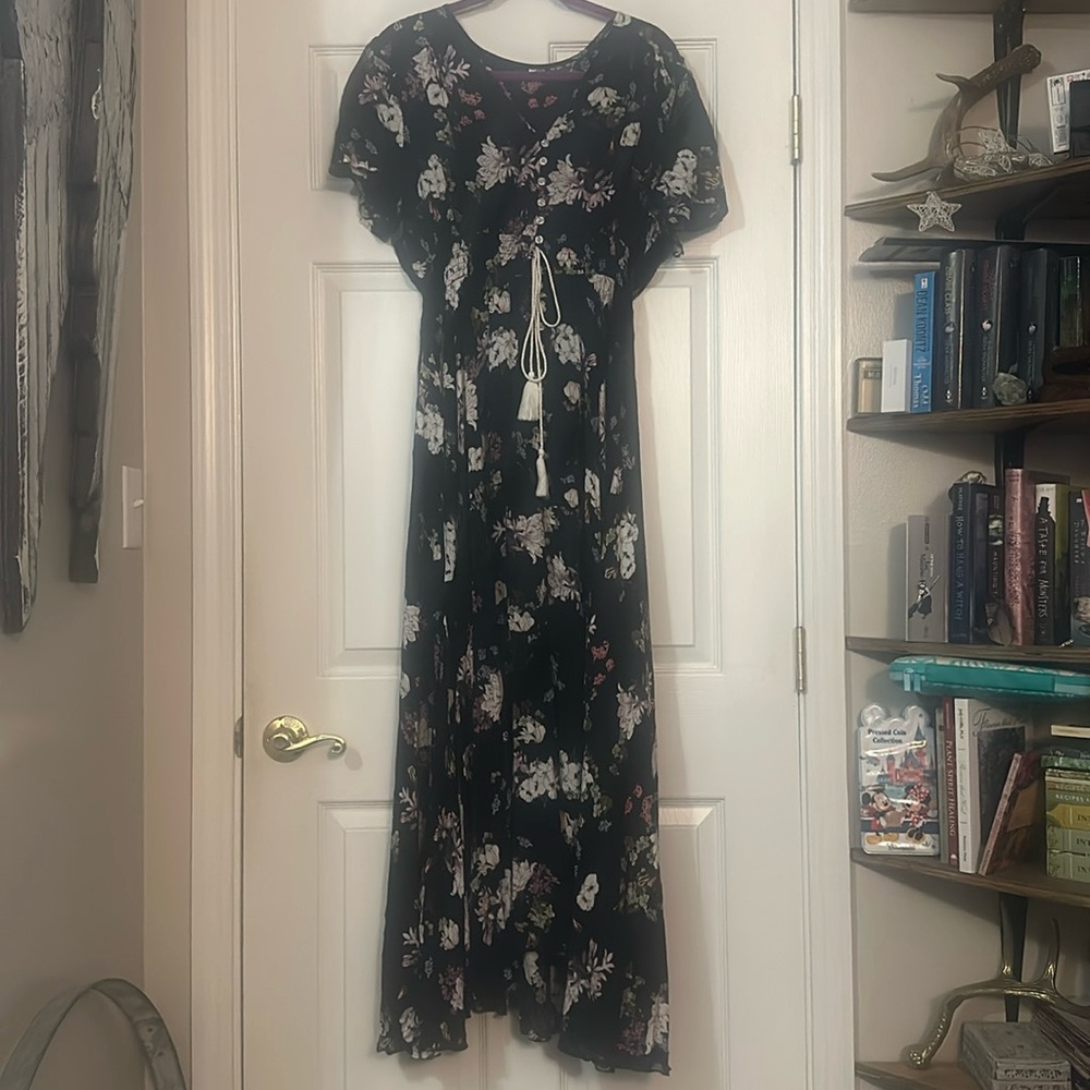 Black Maxi Floral Dress